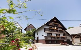 Apartments Pri Urhu